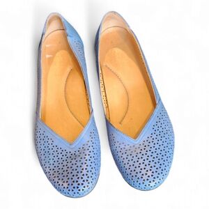 Dansko Neely blue perforated ballet style clog flats round toe size 39 US 8.5-9